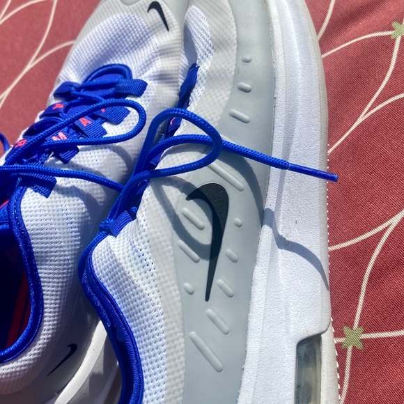 Nike Air Max: Women's White, Cobalt Blue, Coral- AA2168-101 Women- U.S.(8) - Picture 7 of 9